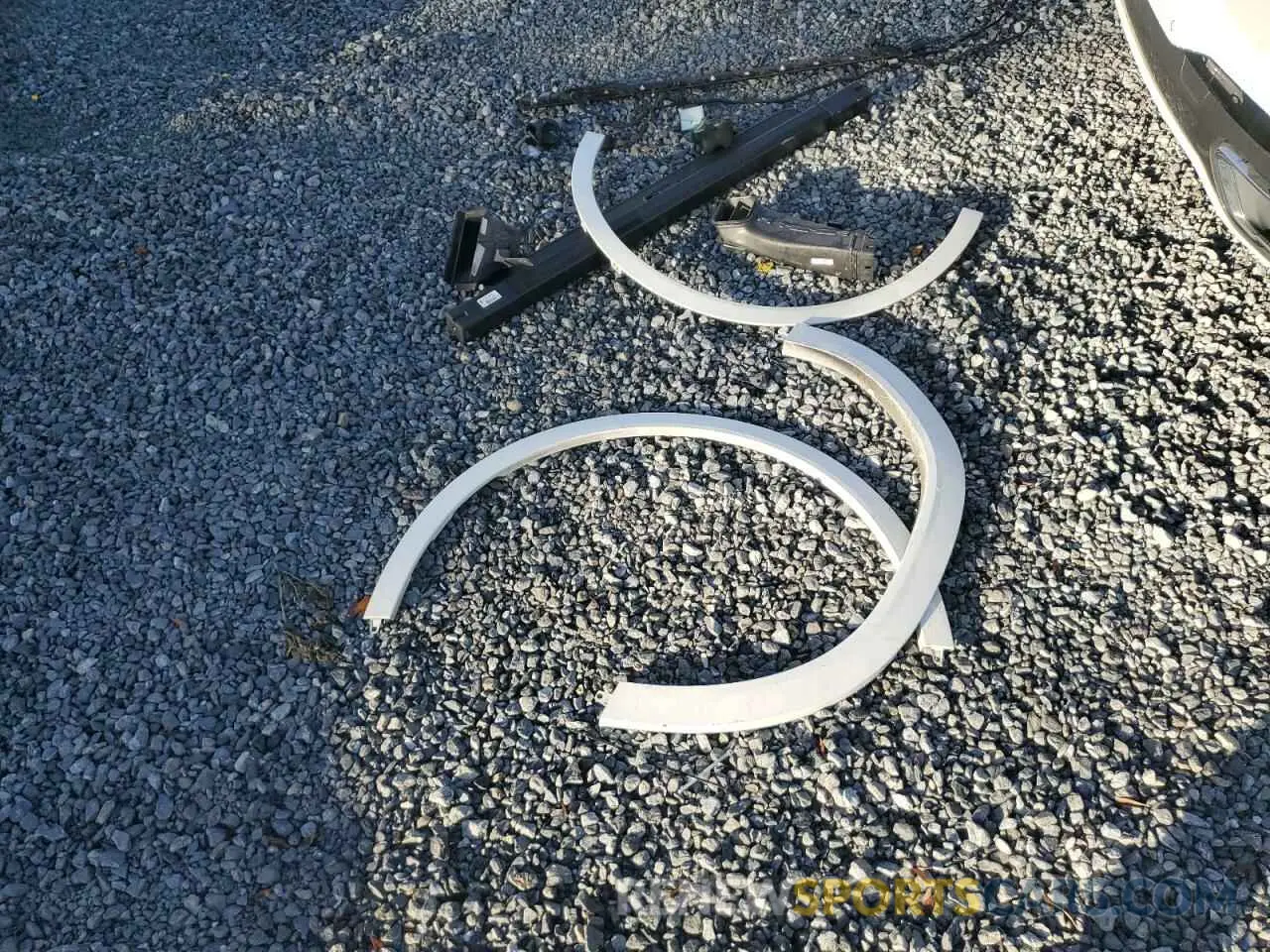 13 Photograph of a damaged car 5UXCW2C56KL085747 BMW X7 2019