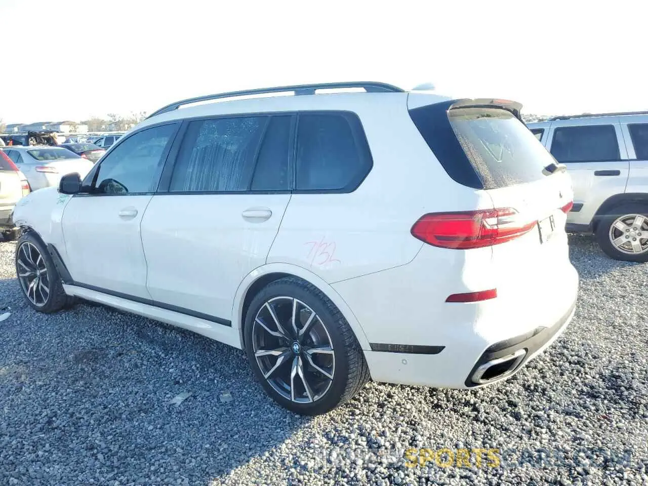 2 Photograph of a damaged car 5UXCW2C56KL085747 BMW X7 2019