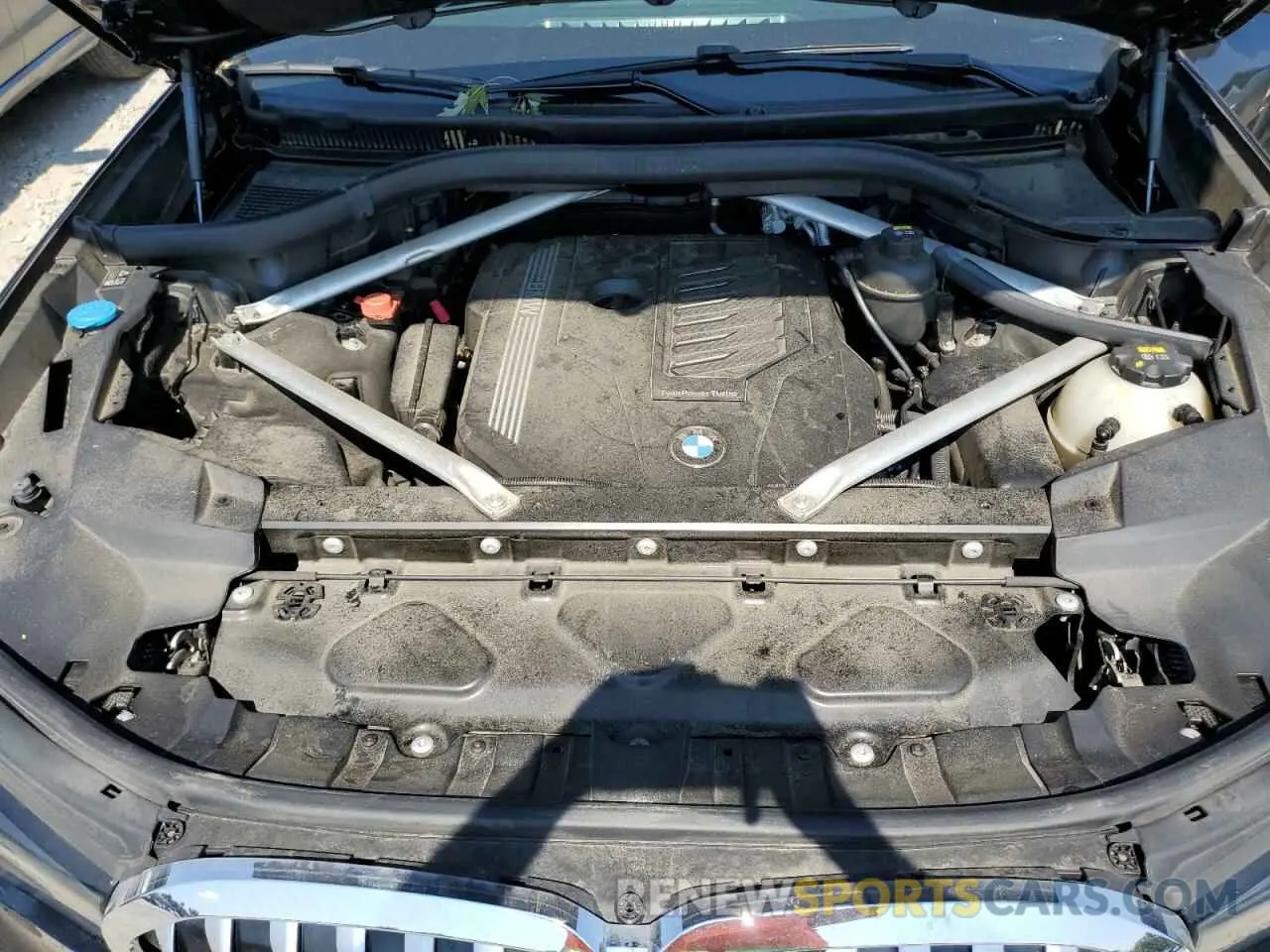 12 Photograph of a damaged car 5UXCW2C56KL086932 BMW X7 2019
