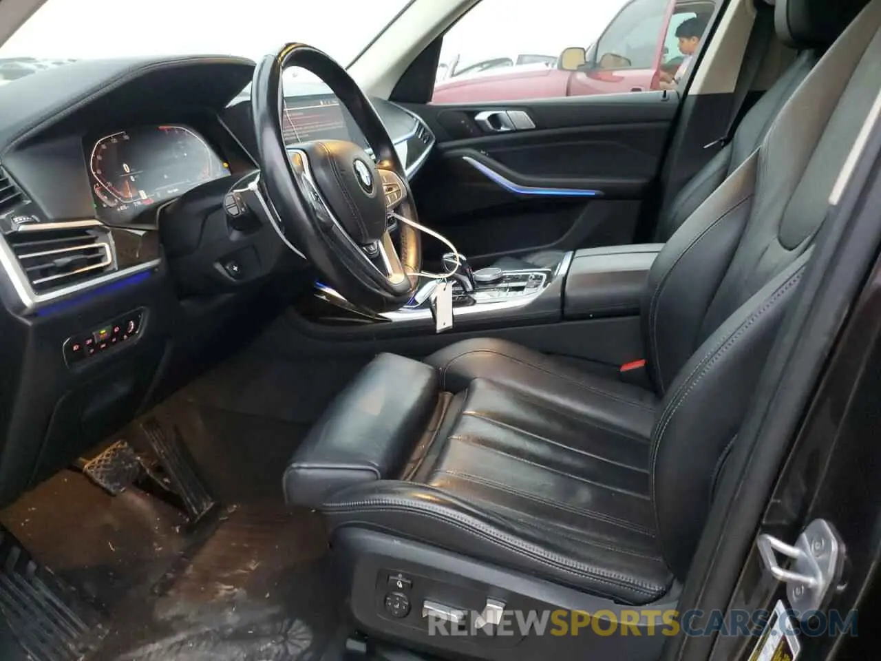 7 Photograph of a damaged car 5UXCW2C56KL086946 BMW X7 2019
