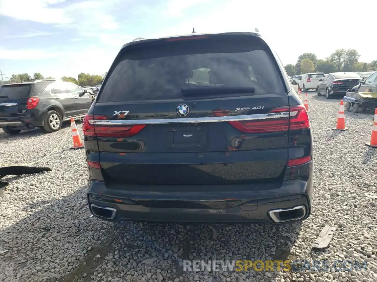 6 Photograph of a damaged car 5UXCW2C57KL083537 BMW X7 2019