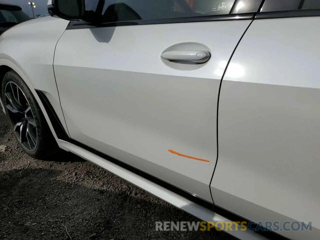 13 Photograph of a damaged car 5UXCW2C57KL085451 BMW X7 2019