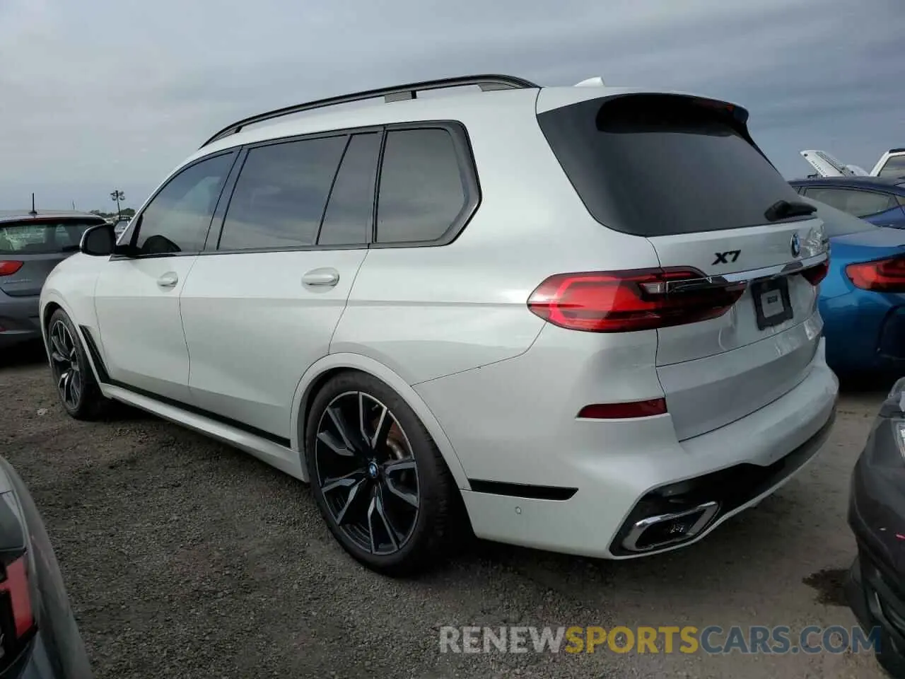 2 Photograph of a damaged car 5UXCW2C57KL085451 BMW X7 2019