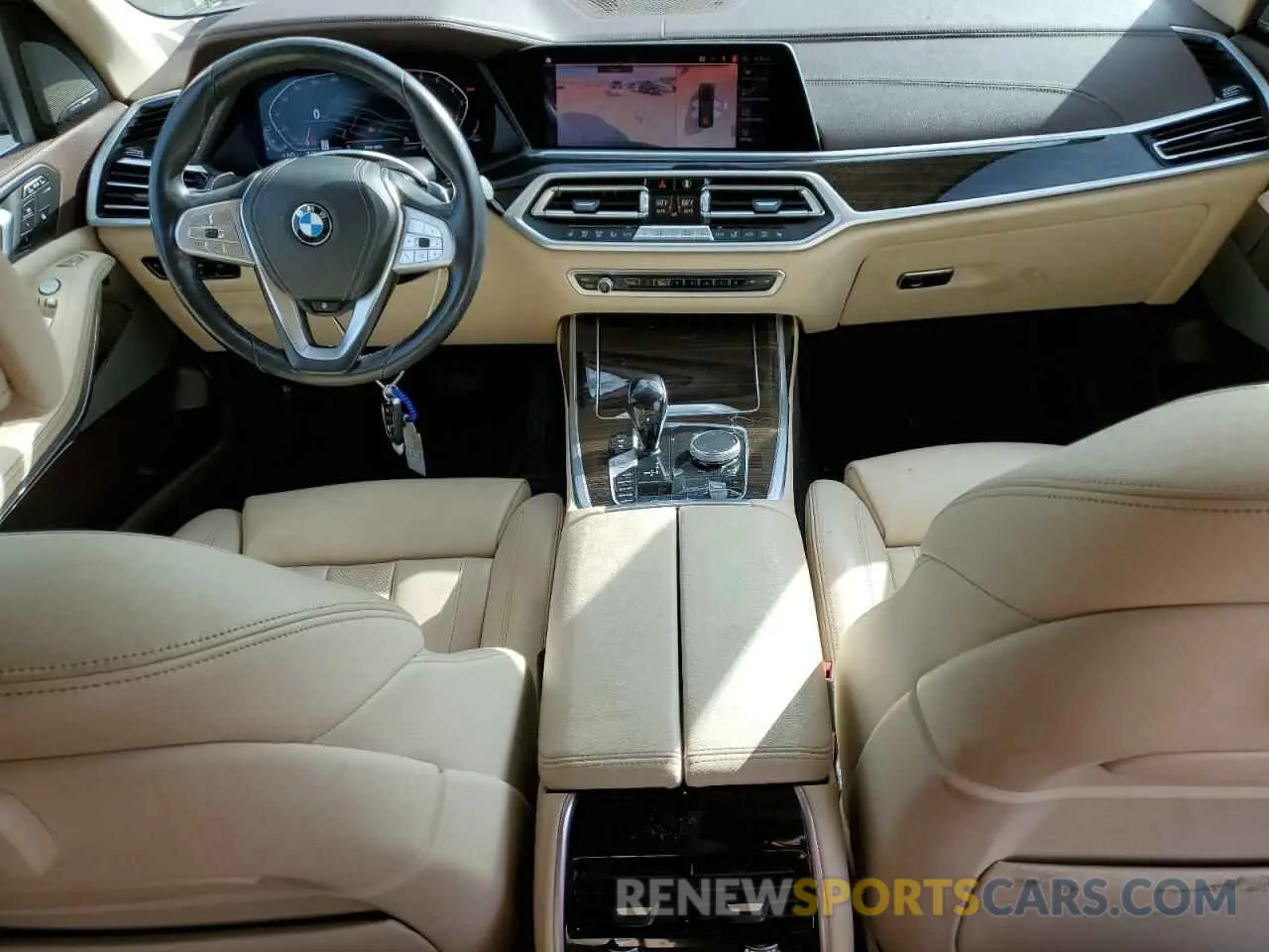8 Photograph of a damaged car 5UXCW2C57KL087698 BMW X7 2019
