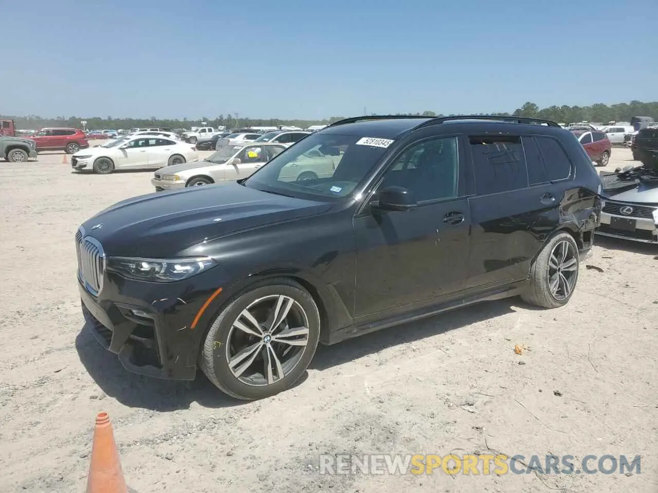 1 Photograph of a damaged car 5UXCW2C57KLB44100 BMW X7 2019