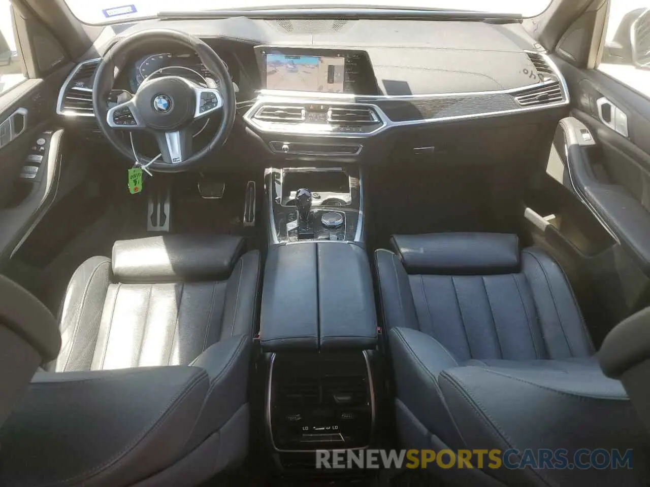 8 Photograph of a damaged car 5UXCW2C57KLB44100 BMW X7 2019