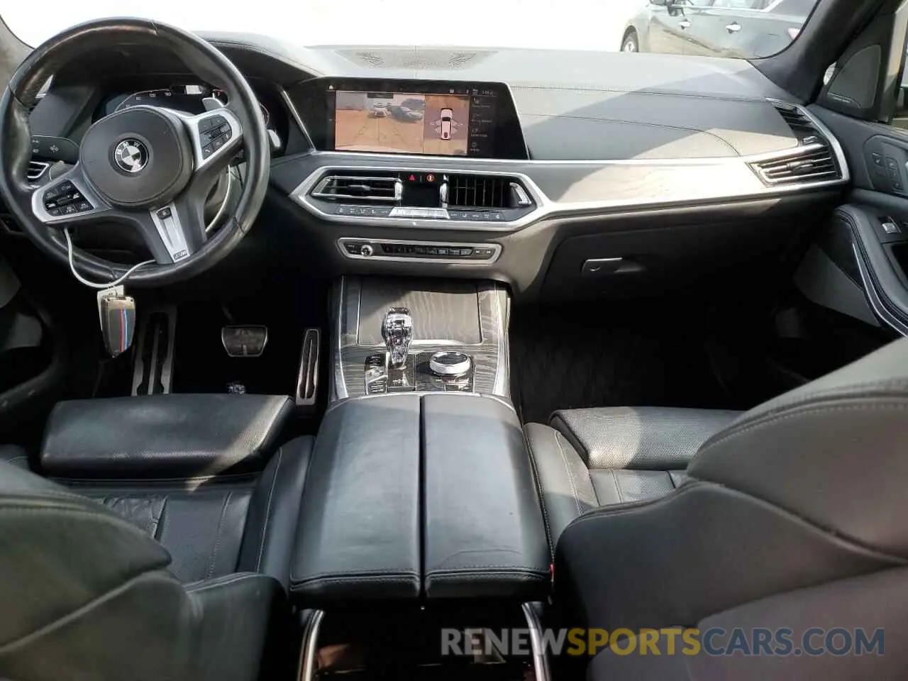 8 Photograph of a damaged car 5UXCW2C58KL082347 BMW X7 2019