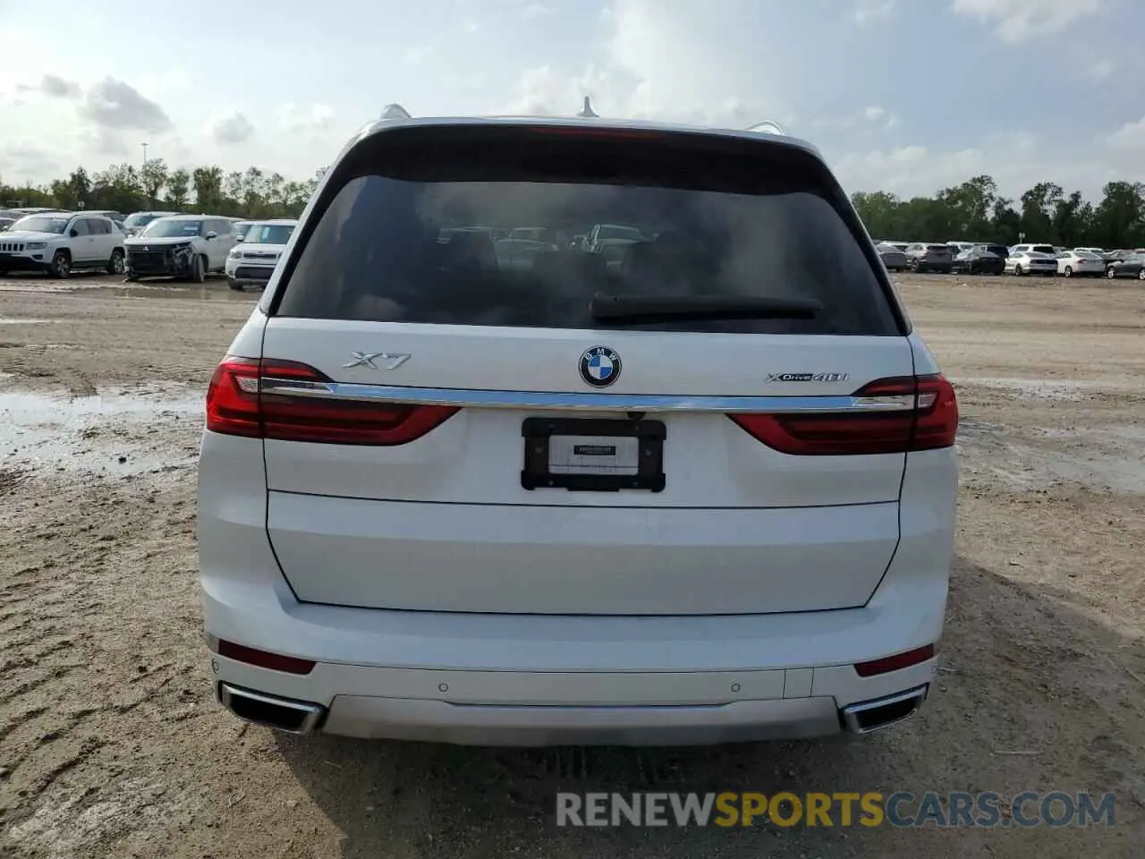 6 Photograph of a damaged car 5UXCW2C58KL085314 BMW X7 2019