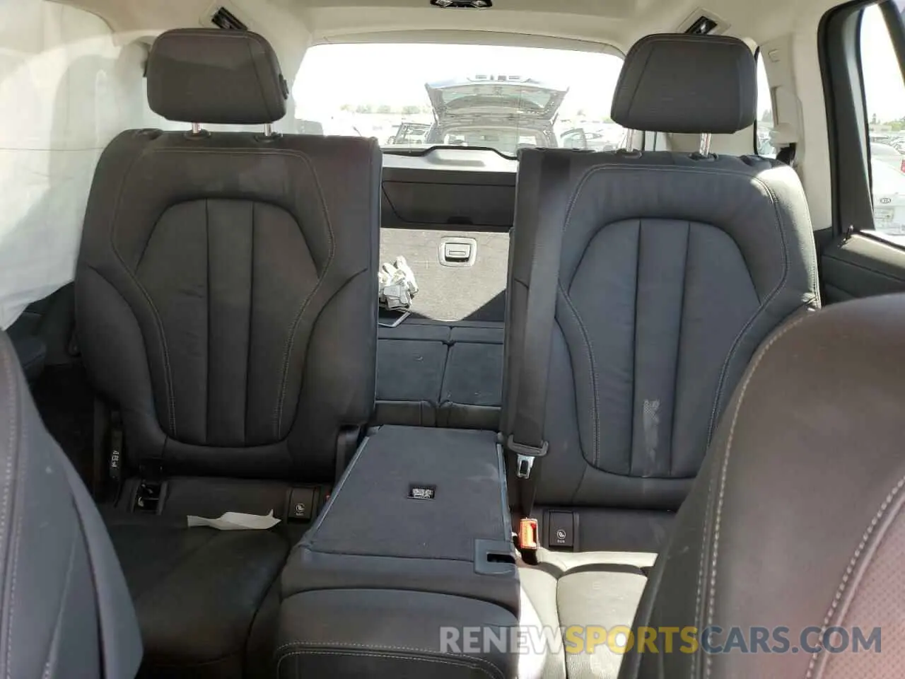 10 Photograph of a damaged car 5UXCW2C59KL084205 BMW X7 2019