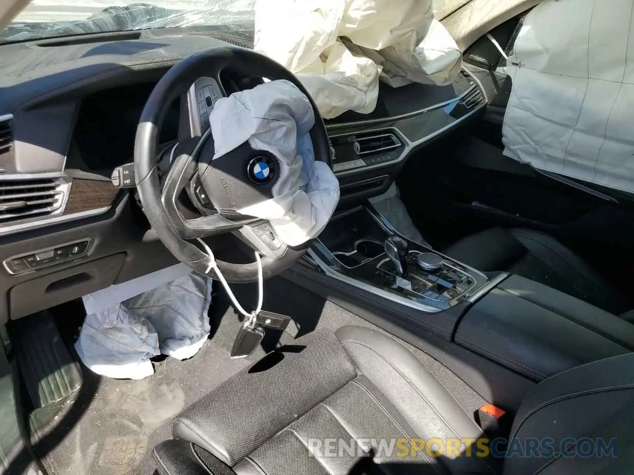 8 Photograph of a damaged car 5UXCW2C59KL084205 BMW X7 2019