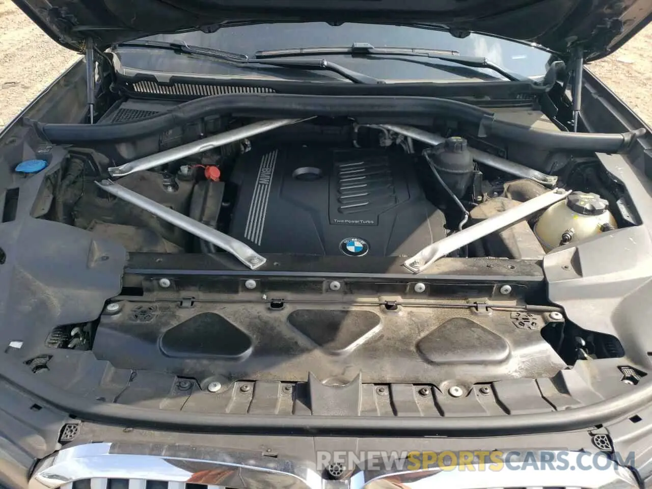 12 Photograph of a damaged car 5UXCW2C5XKL086027 BMW X7 2019