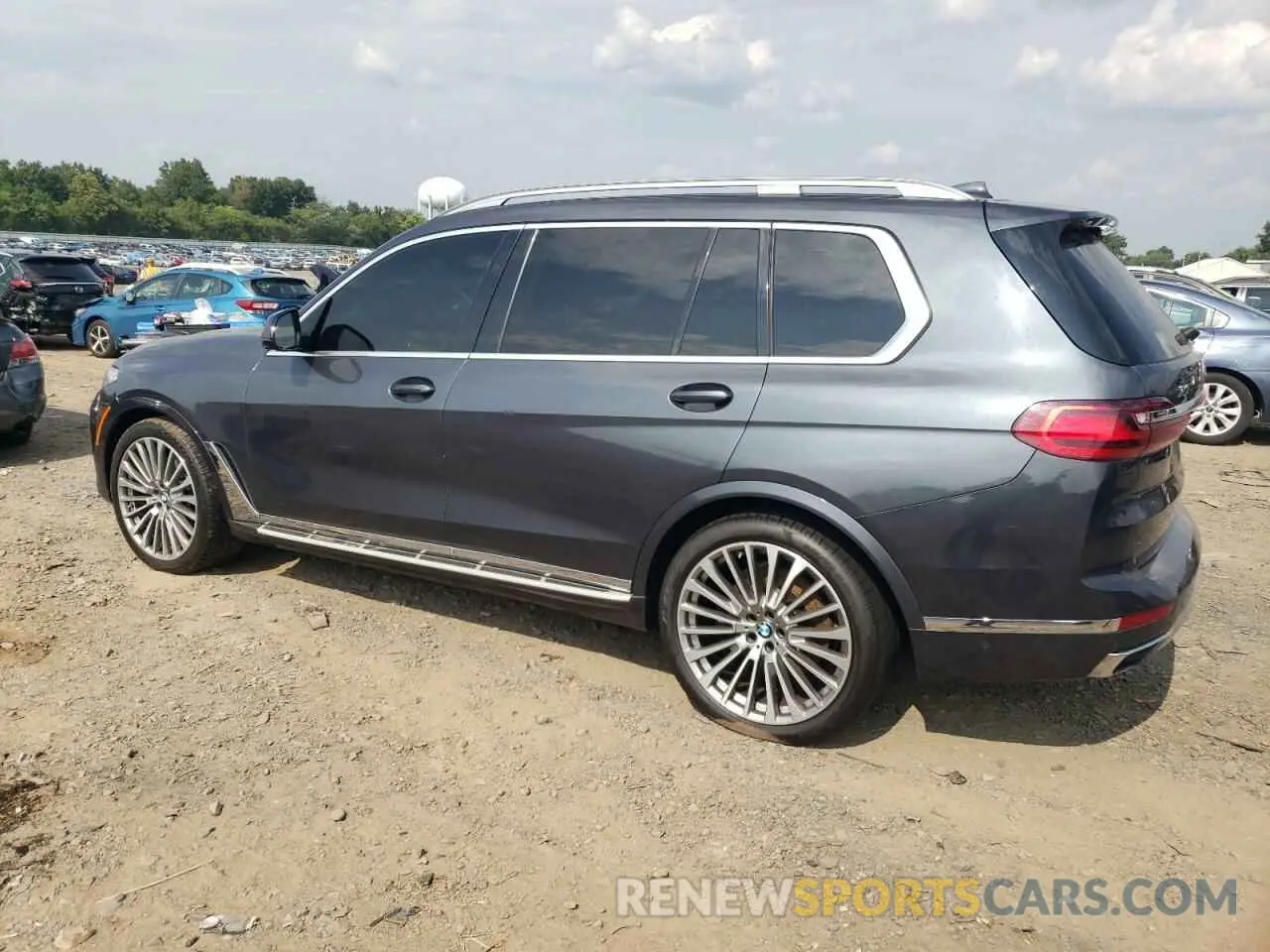 2 Photograph of a damaged car 5UXCW2C5XKL086027 BMW X7 2019