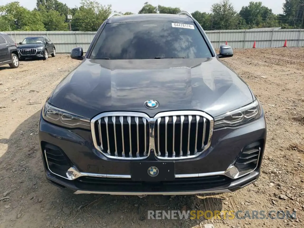 5 Photograph of a damaged car 5UXCW2C5XKL086027 BMW X7 2019