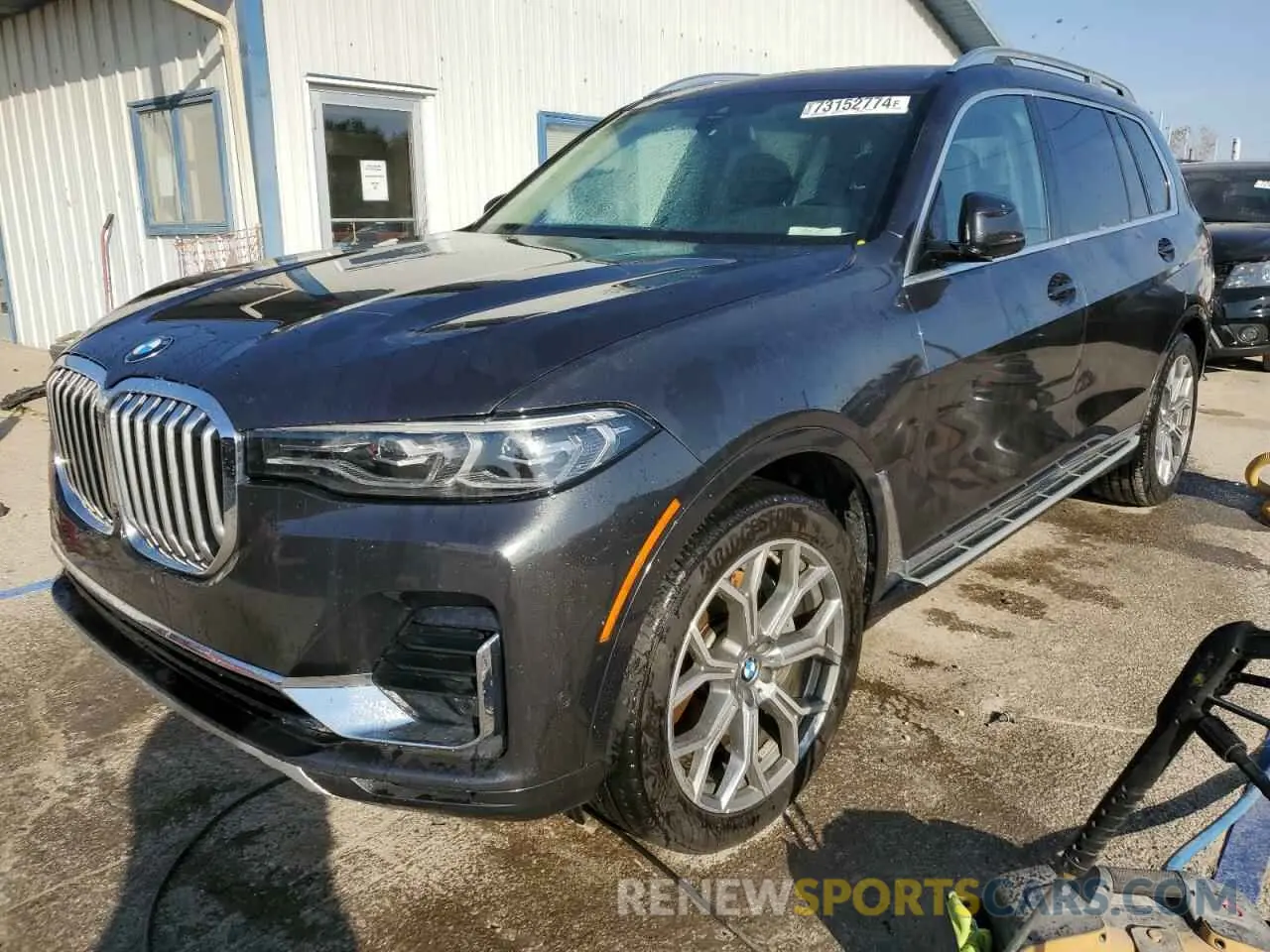 1 Photograph of a damaged car 5UXCW2C5XKL087159 BMW X7 2019