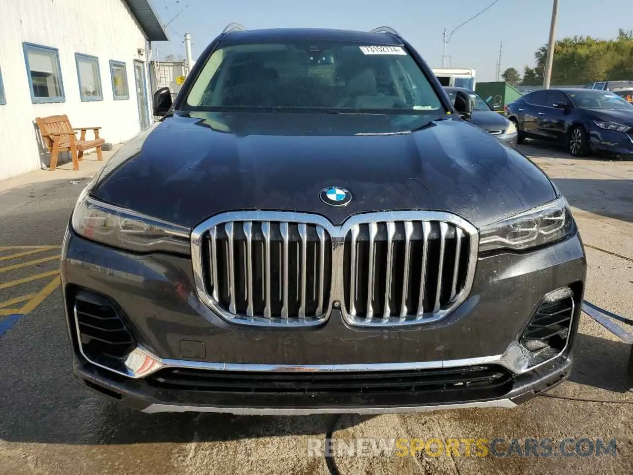 5 Photograph of a damaged car 5UXCW2C5XKL087159 BMW X7 2019