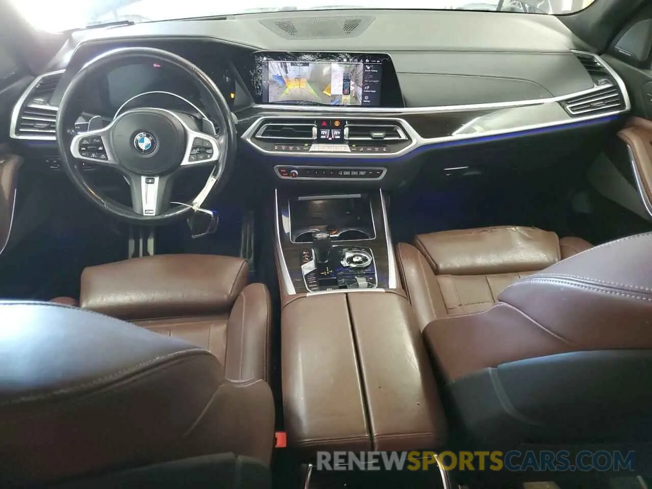 8 Photograph of a damaged car 5UXCW2C5XKL087839 BMW X7 2019