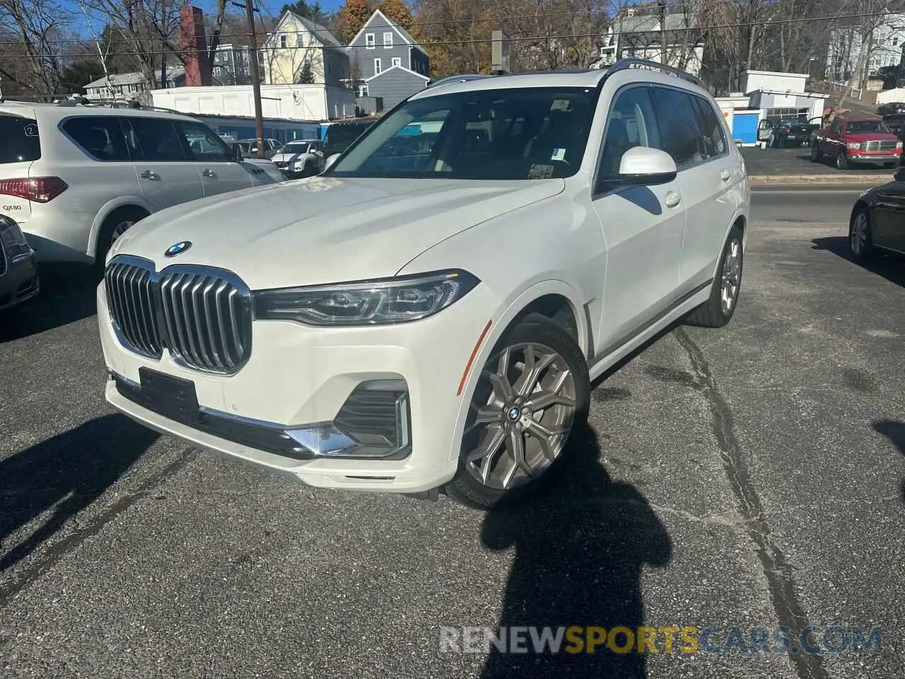 2 Photograph of a damaged car 5UXCW2C5XKLB43880 BMW X7 2019