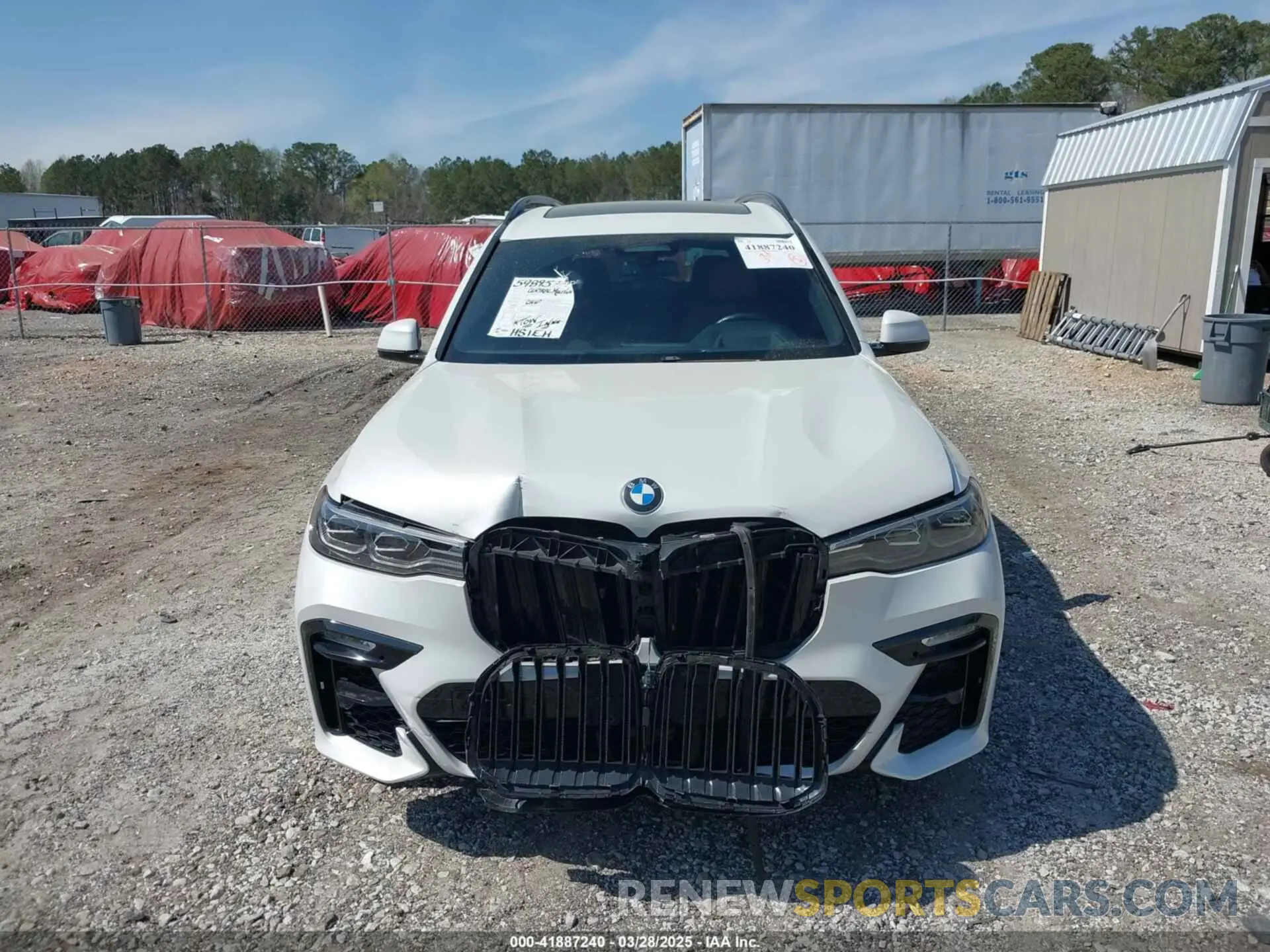 12 Photograph of a damaged car 5UXCX4C54KLS37968 BMW X7 2019