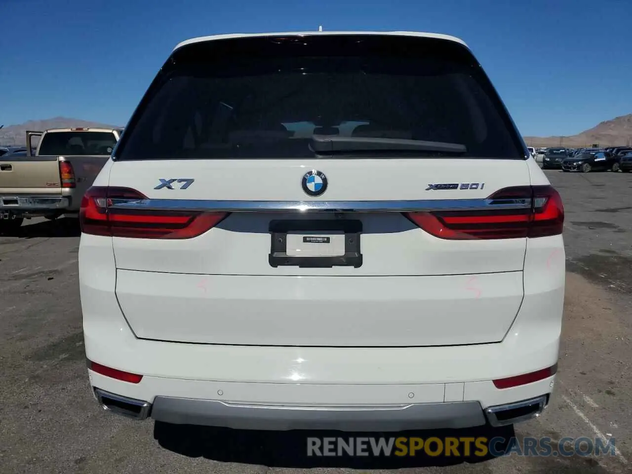 6 Photograph of a damaged car 5UXCX4C54KLS38649 BMW X7 2019