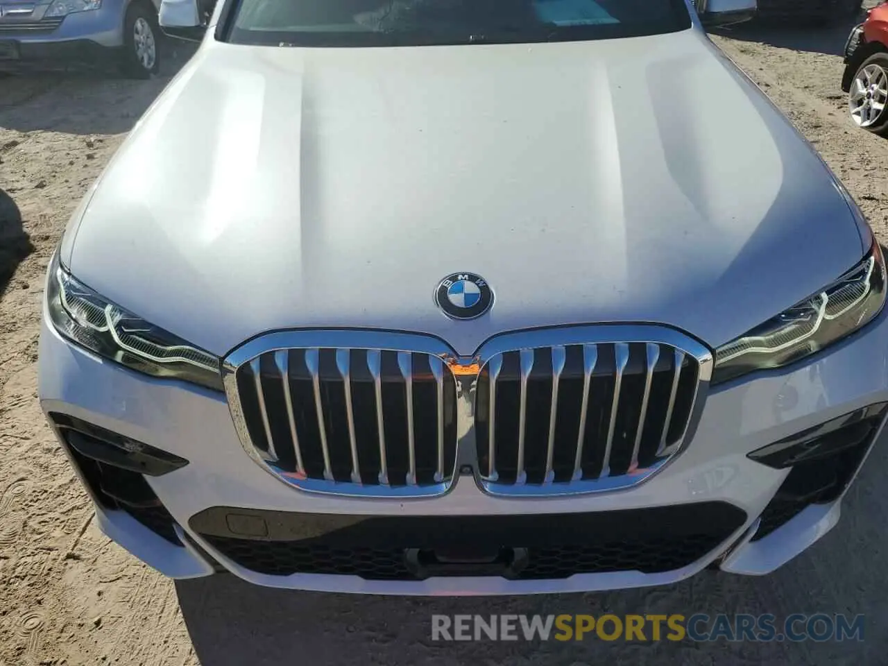 12 Photograph of a damaged car 5UXCX4C55KLS36814 BMW X7 2019