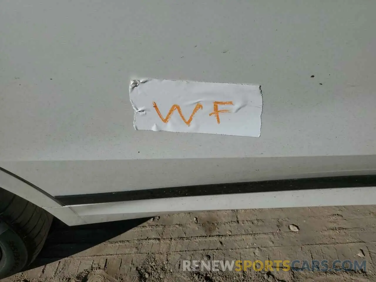 13 Photograph of a damaged car 5UXCX4C55KLS36814 BMW X7 2019