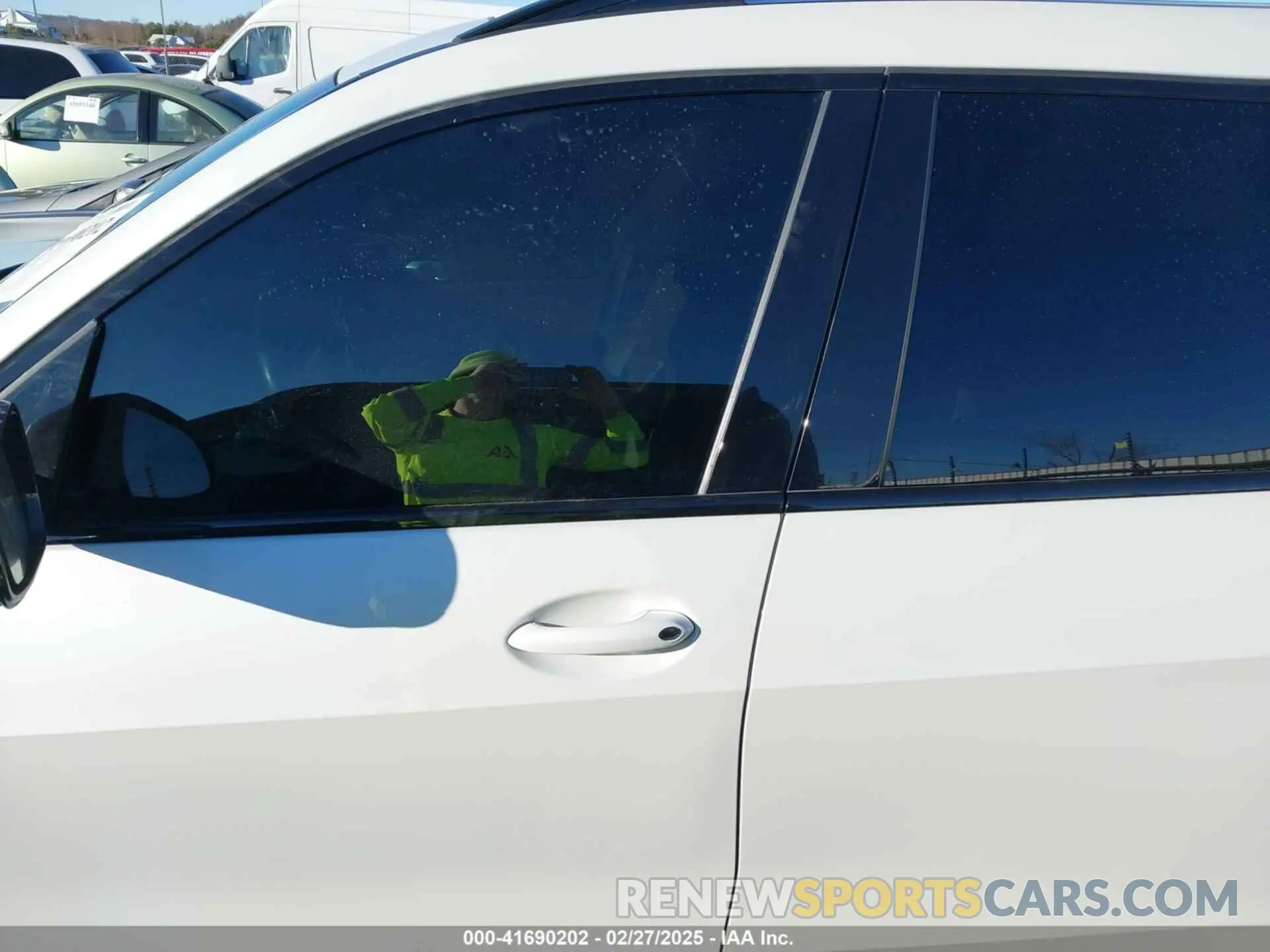 15 Photograph of a damaged car 5UXCX4C58KLS35656 BMW X7 2019