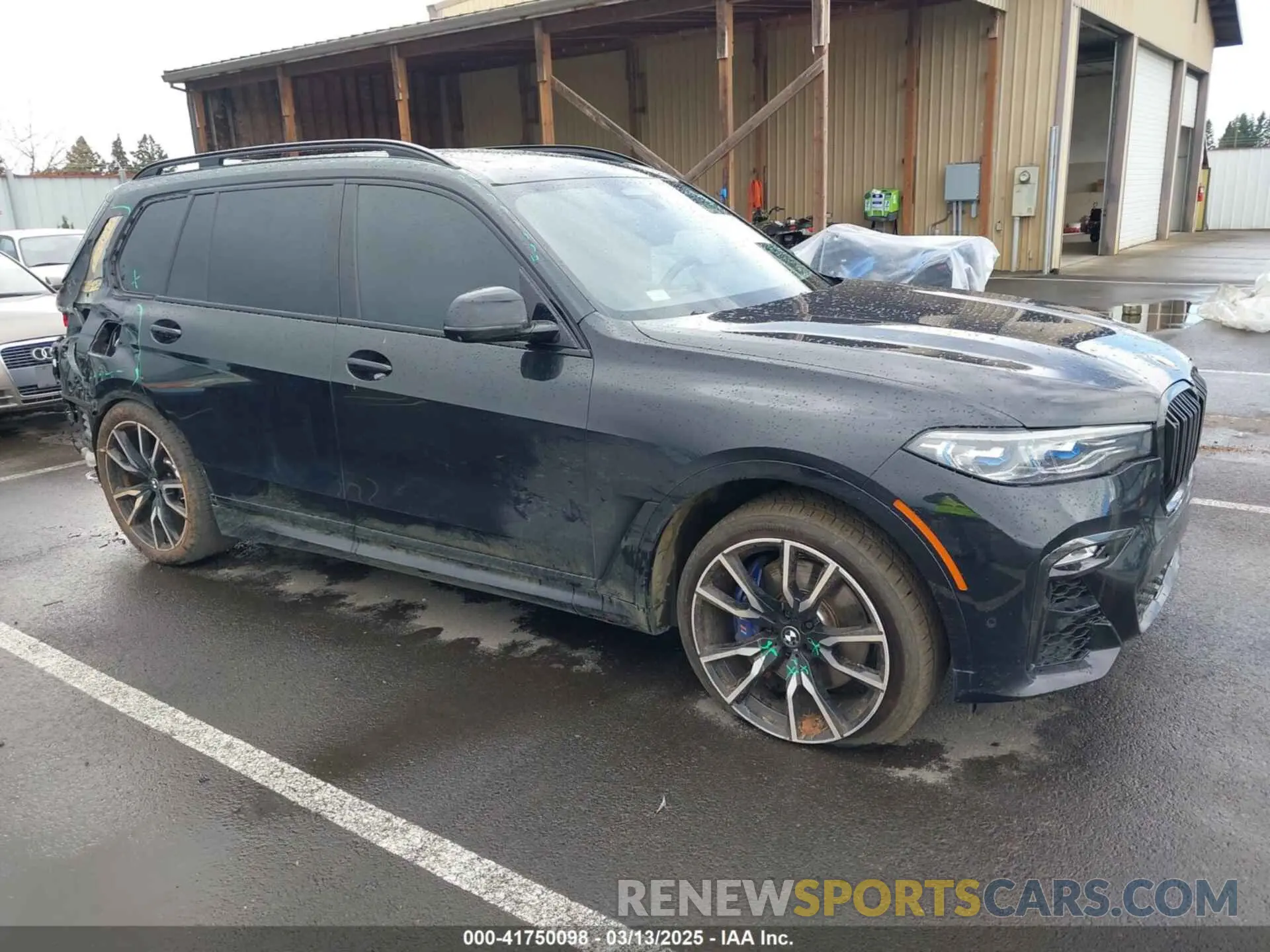 1 Photograph of a damaged car 5UXCX4C58KLS35818 BMW X7 2019