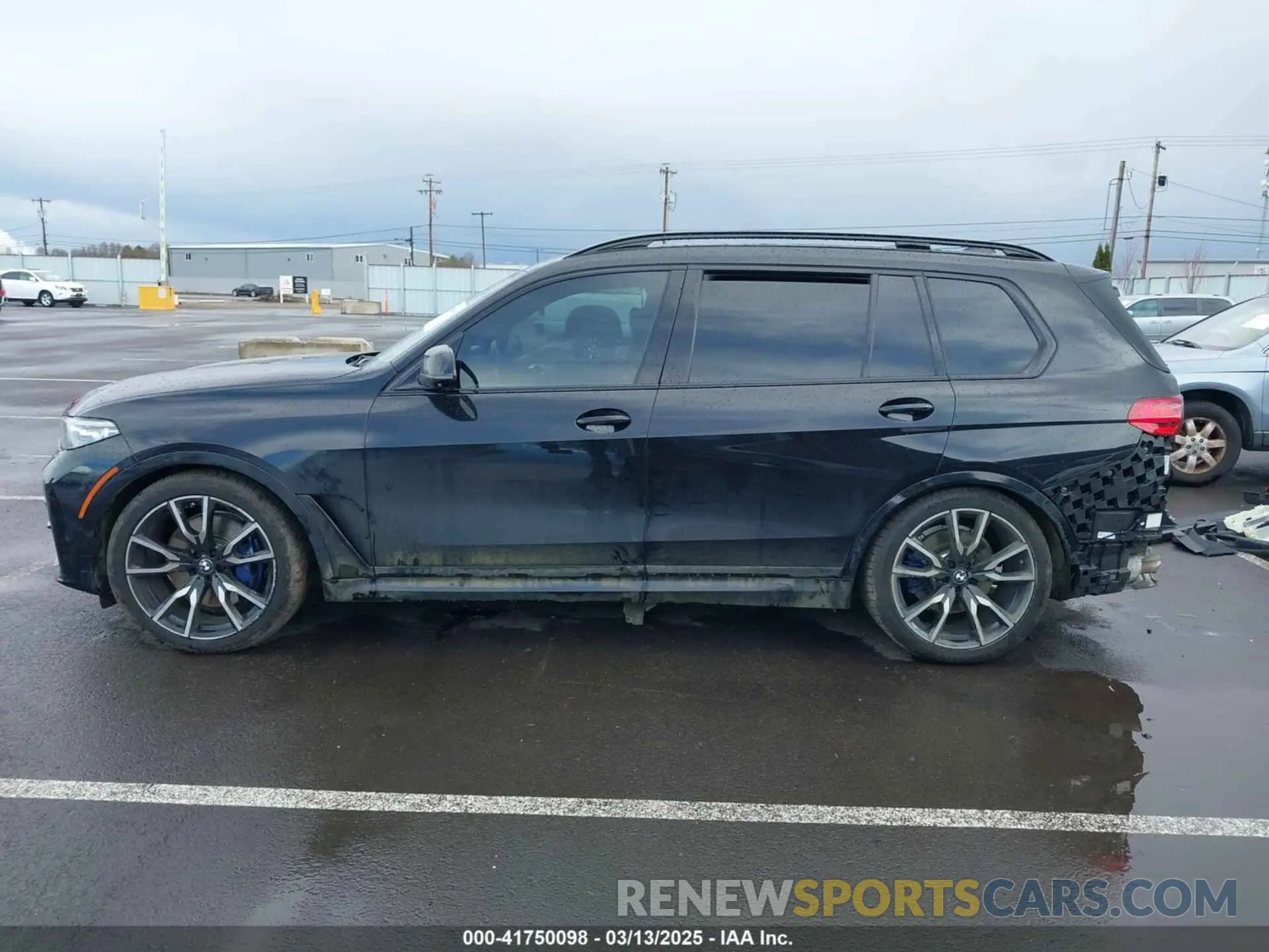 15 Photograph of a damaged car 5UXCX4C58KLS35818 BMW X7 2019