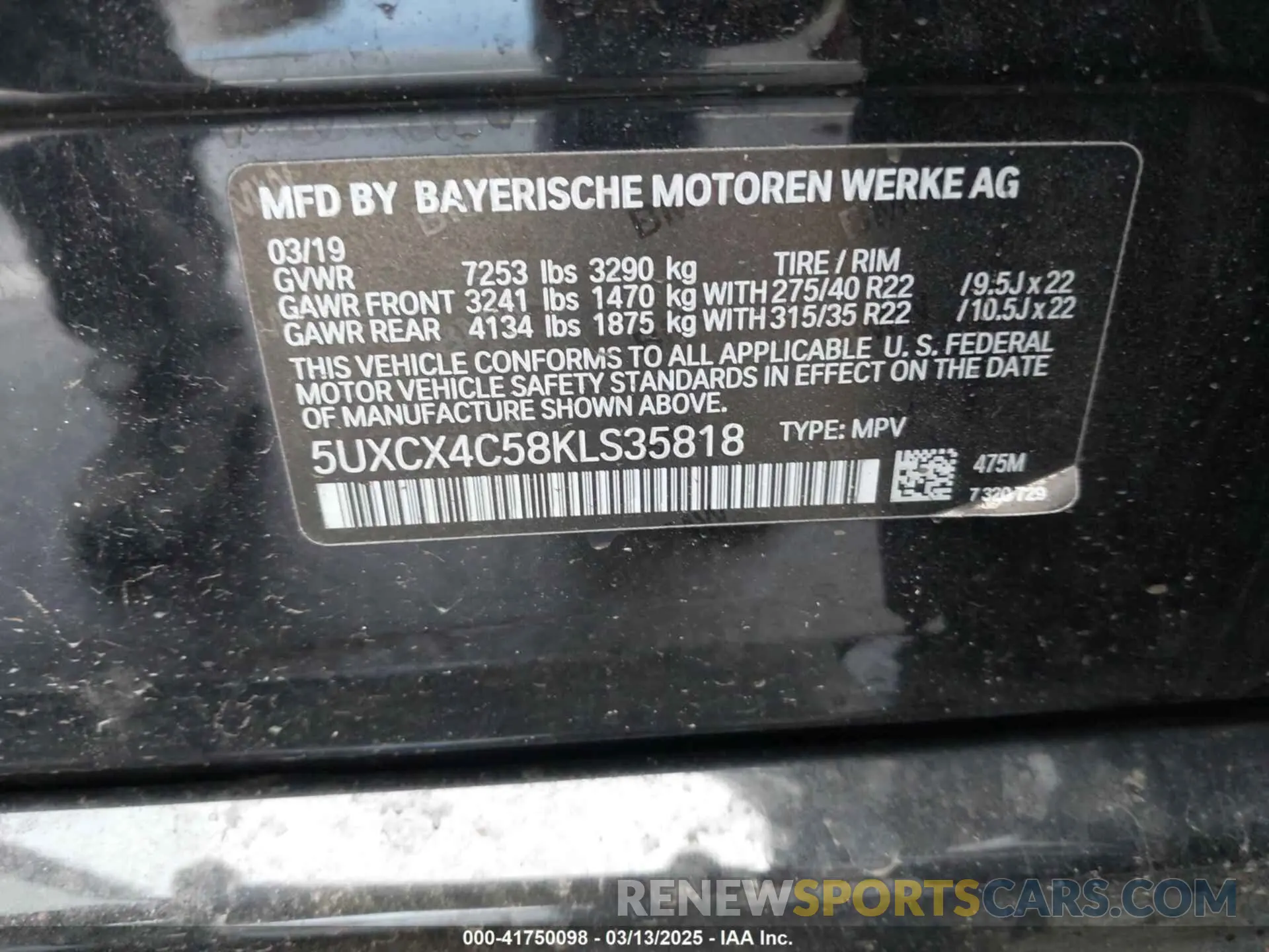 9 Photograph of a damaged car 5UXCX4C58KLS35818 BMW X7 2019