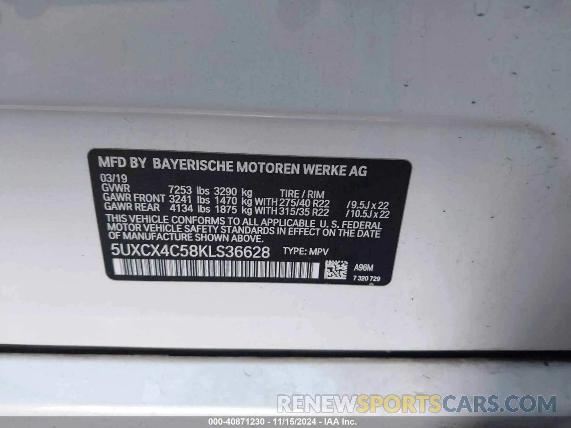 9 Photograph of a damaged car 5UXCX4C58KLS36628 BMW X7 2019