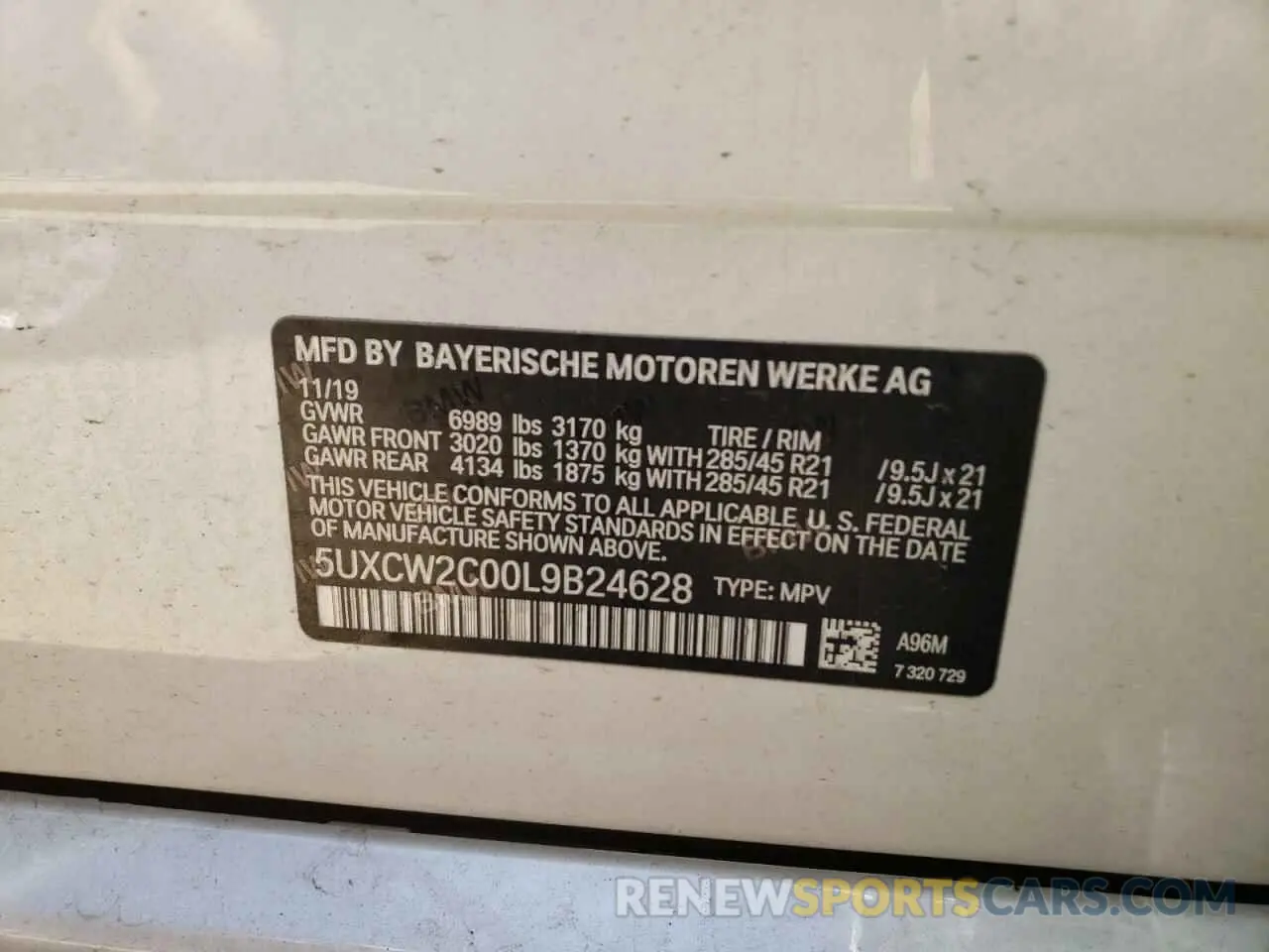 10 Photograph of a damaged car 5UXCW2C00L9B24628 BMW X7 2020