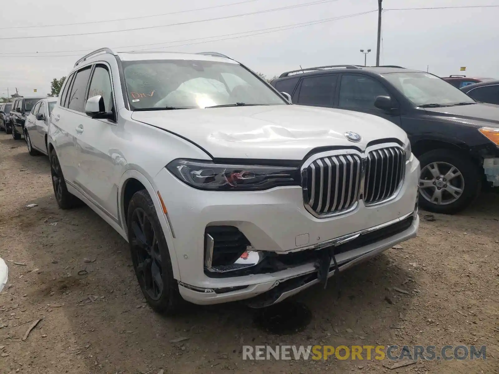 1 Photograph of a damaged car 5UXCW2C00L9B59041 BMW X7 2020