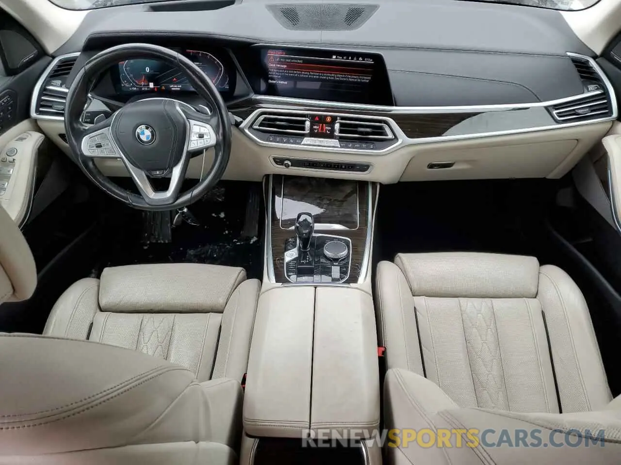 8 Photograph of a damaged car 5UXCW2C00L9C10201 BMW X7 2020