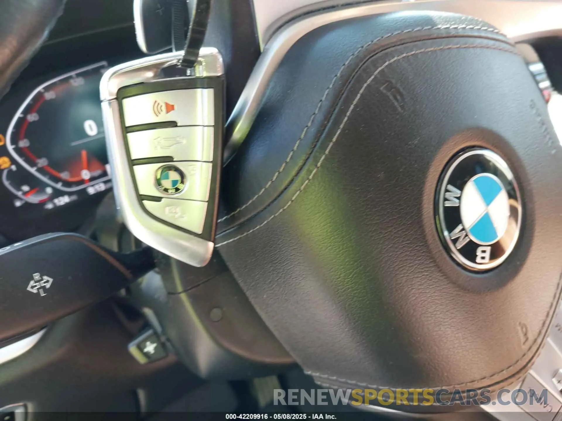 11 Photograph of a damaged car 5UXCW2C01L9B61428 BMW X7 2020