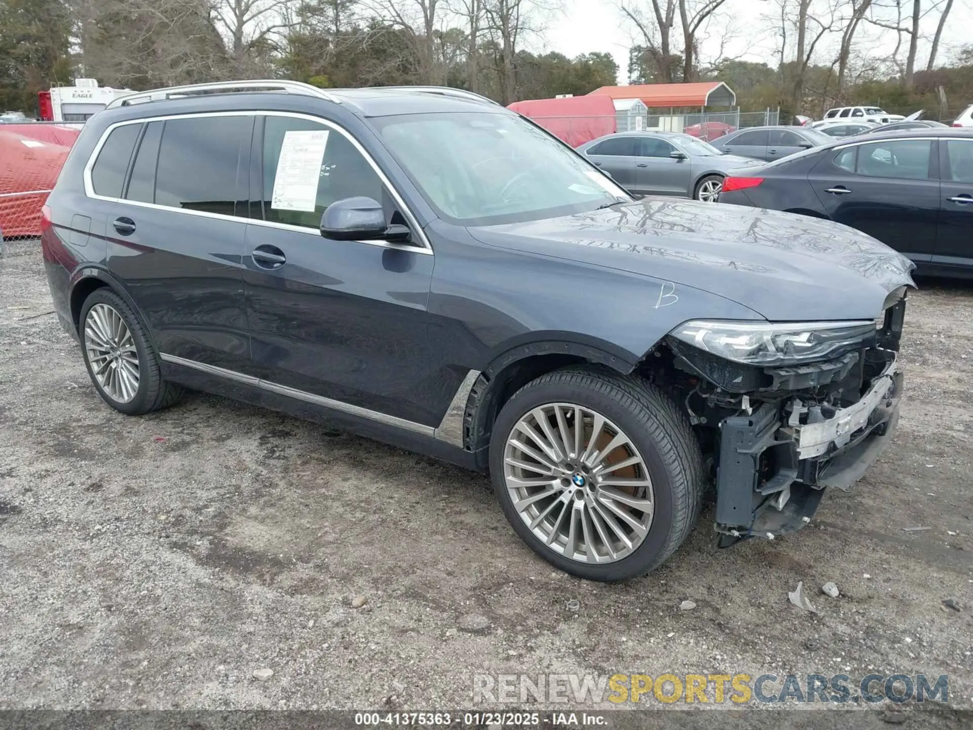 1 Photograph of a damaged car 5UXCW2C01L9D12655 BMW X7 2020