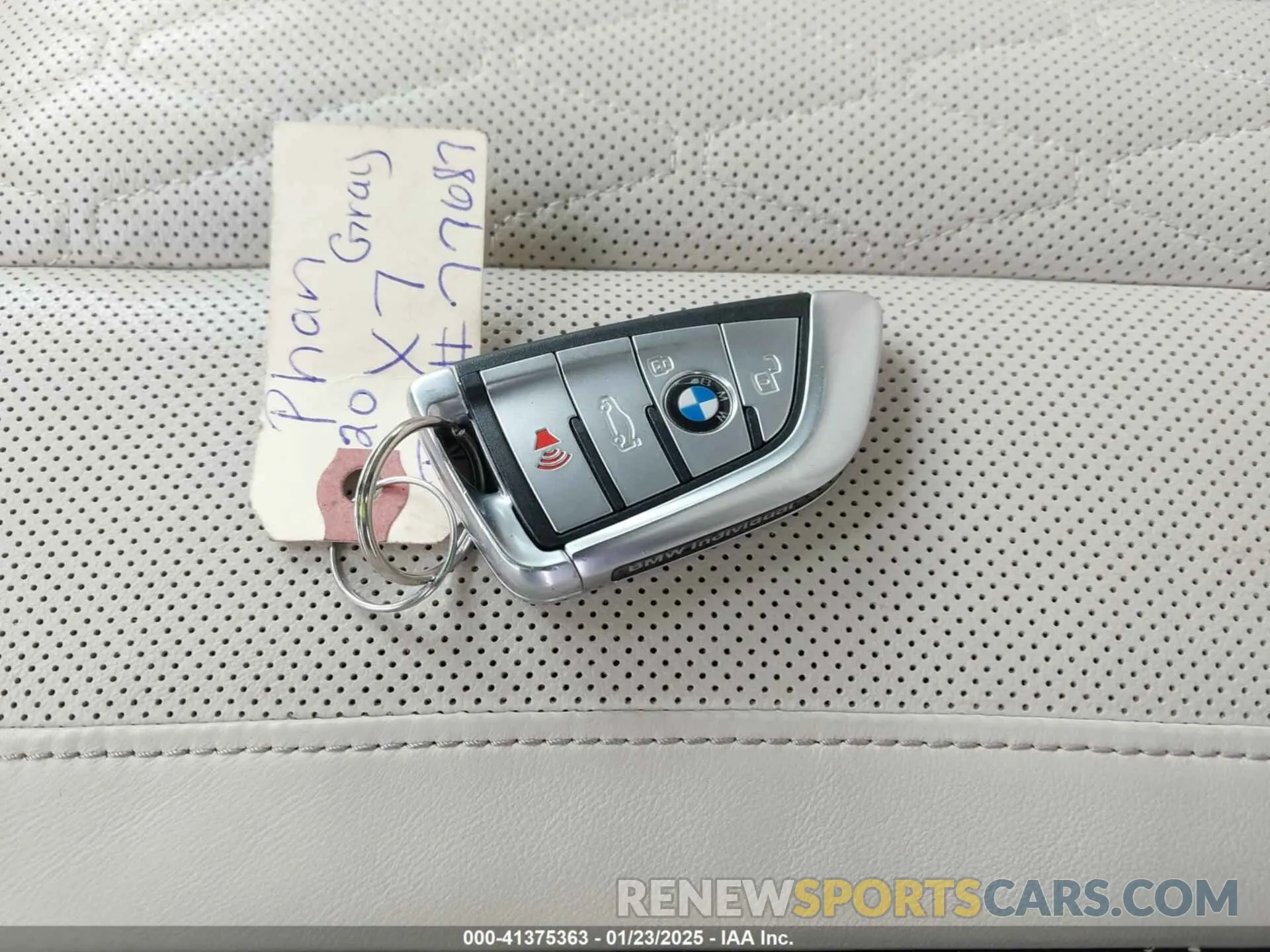 11 Photograph of a damaged car 5UXCW2C01L9D12655 BMW X7 2020