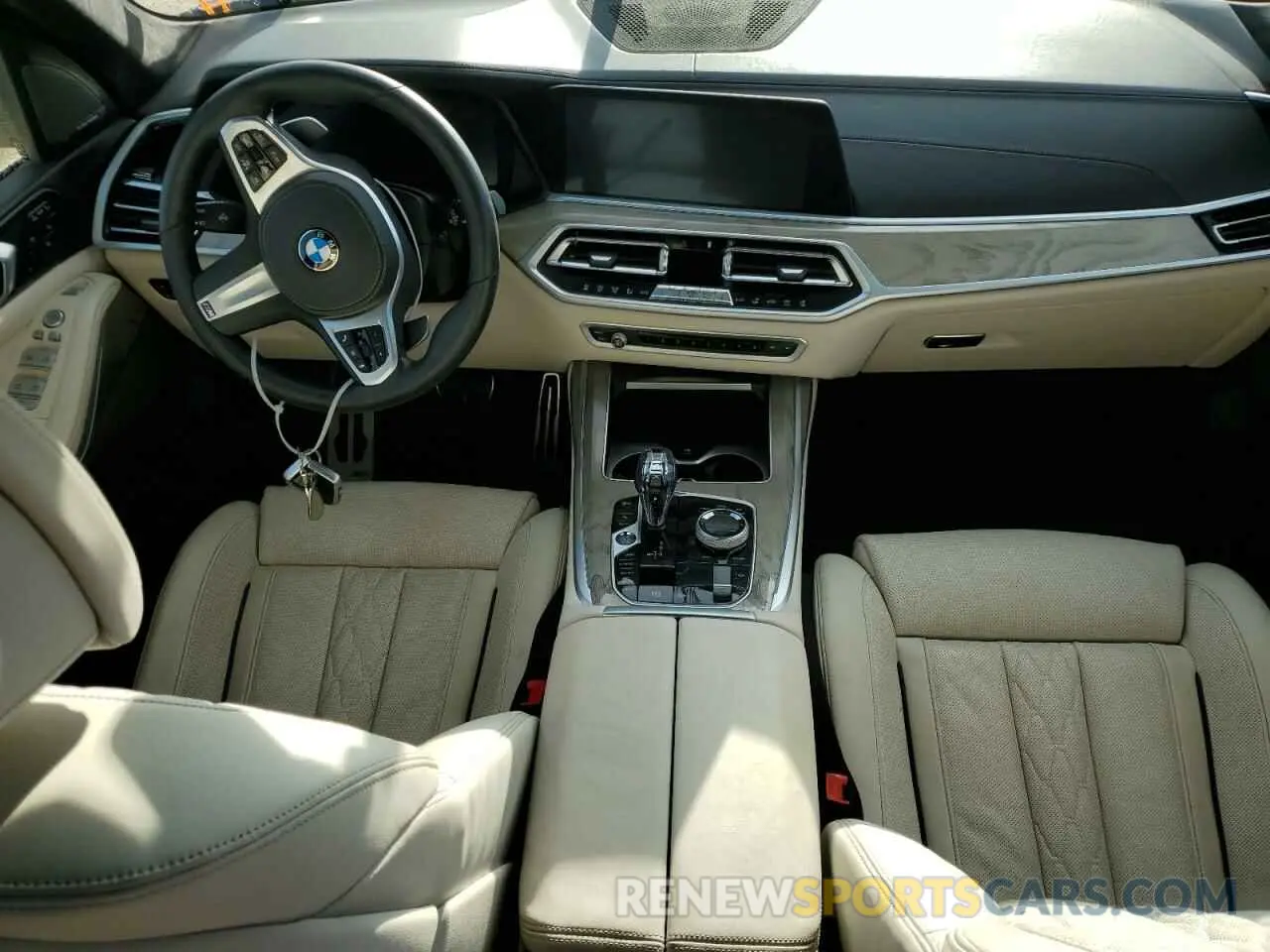 8 Photograph of a damaged car 5UXCW2C02L9B42161 BMW X7 2020