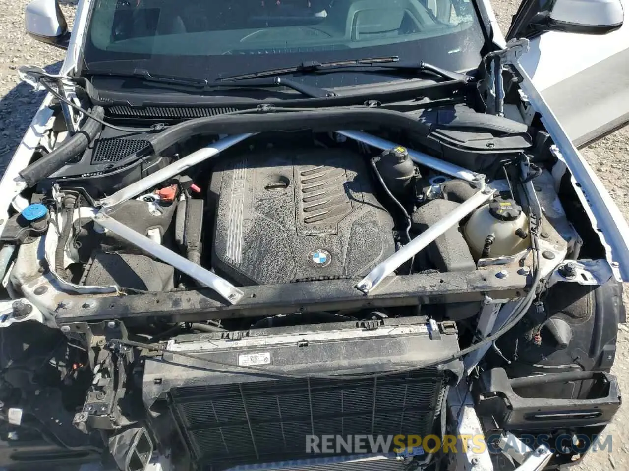 12 Photograph of a damaged car 5UXCW2C02L9B46775 BMW X7 2020