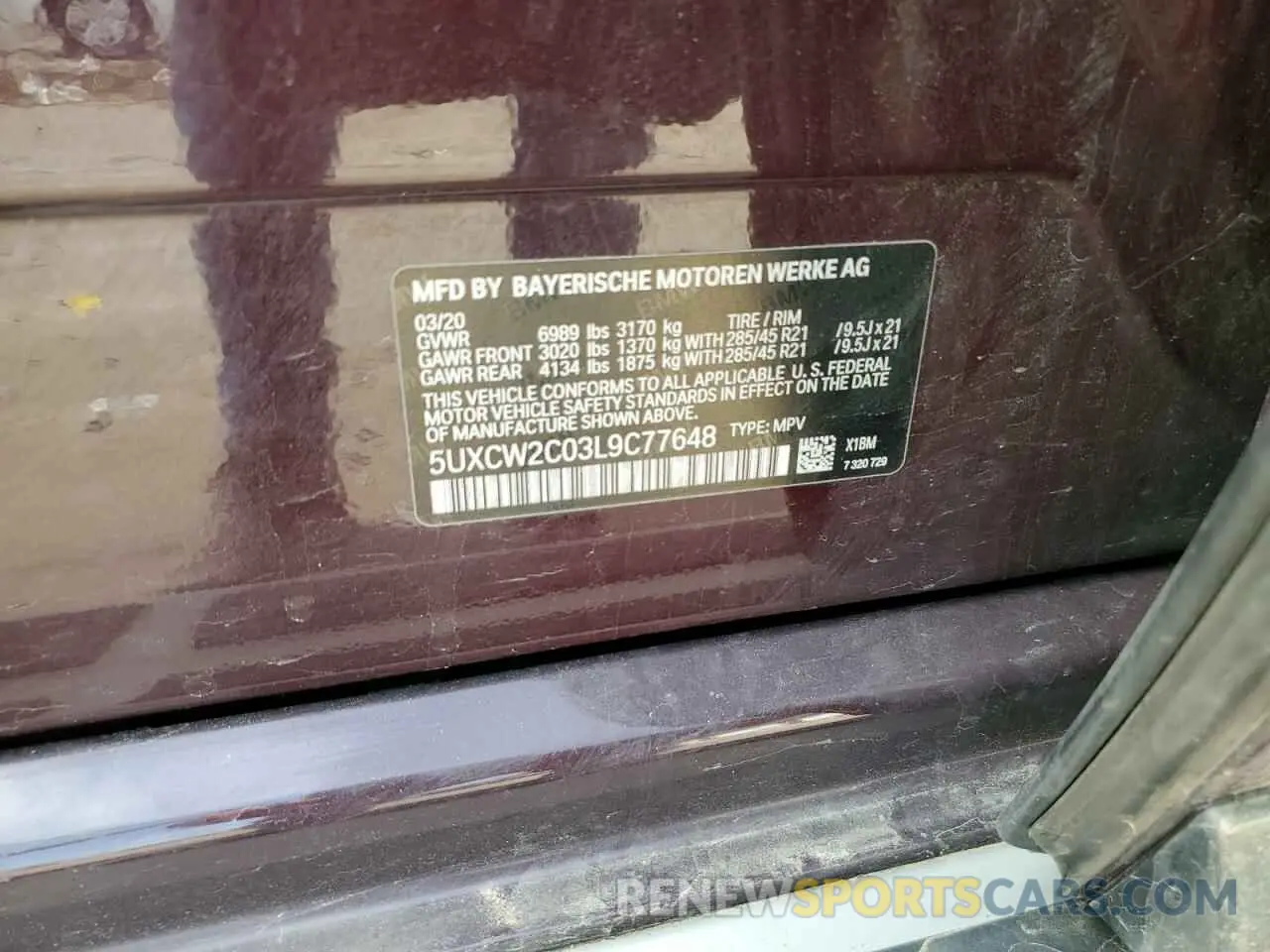 16 Photograph of a damaged car 5UXCW2C03L9C77648 BMW X7 2020