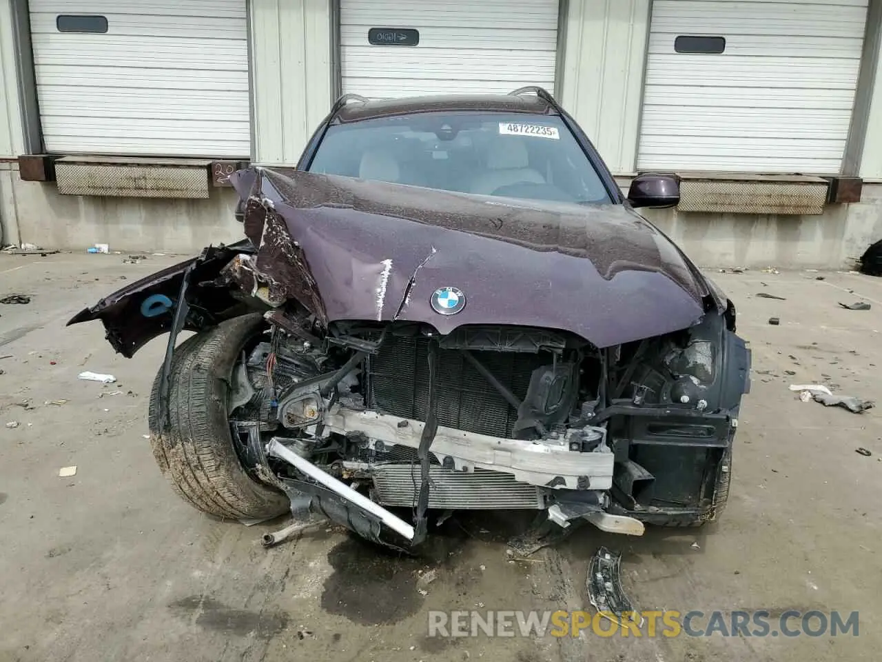 5 Photograph of a damaged car 5UXCW2C03L9C77648 BMW X7 2020