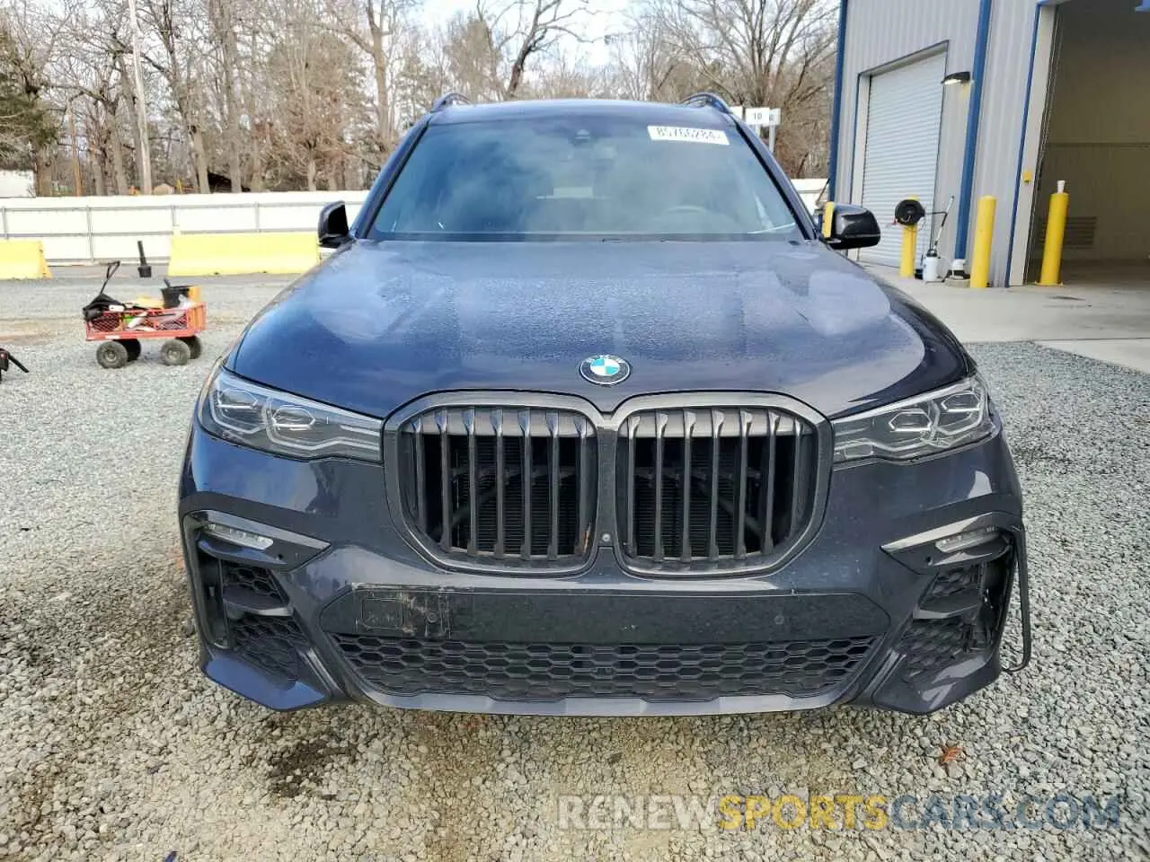 5 Photograph of a damaged car 5UXCW2C05L9B32515 BMW X7 2020