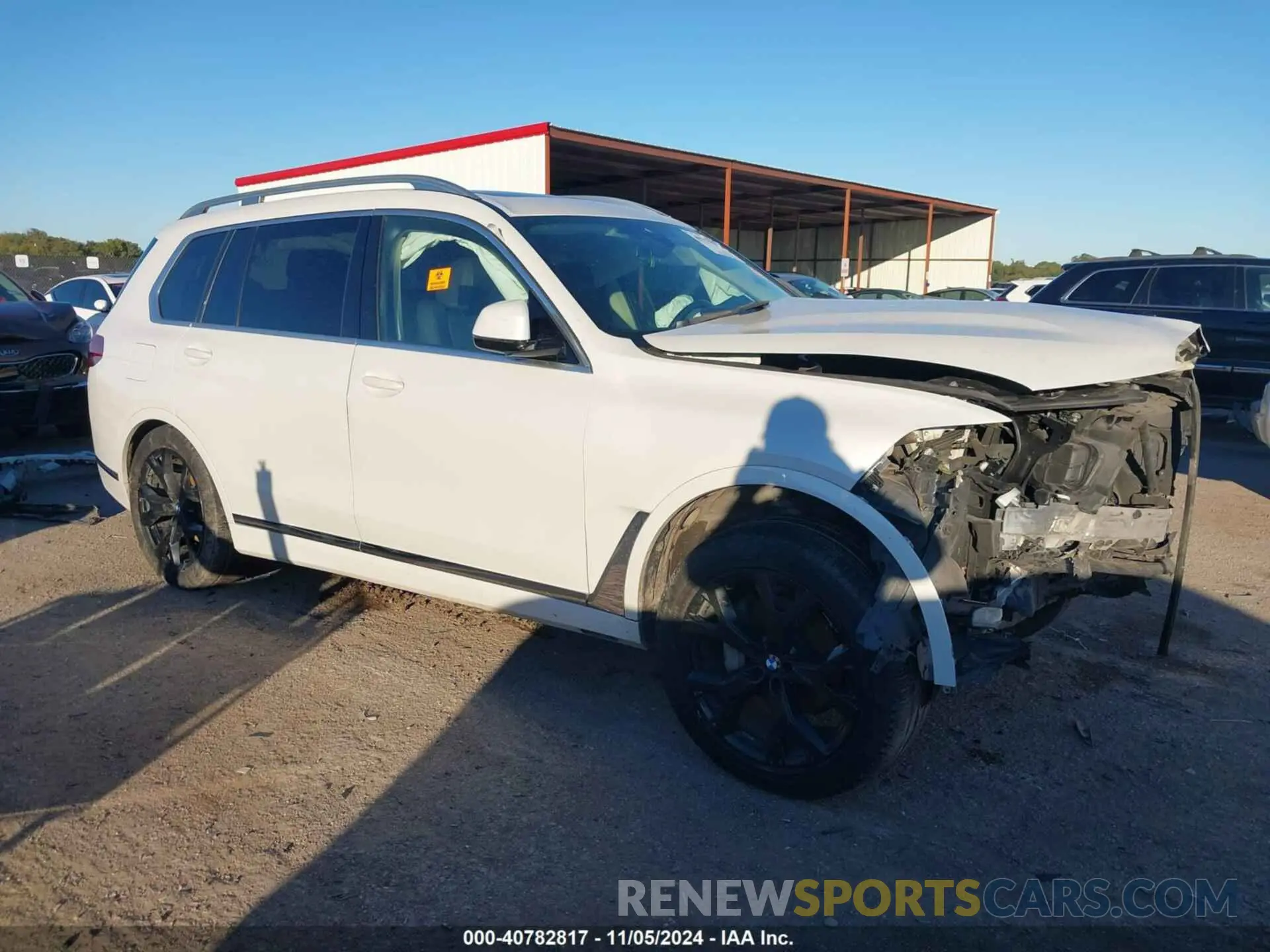 1 Photograph of a damaged car 5UXCW2C05L9B45488 BMW X7 2020