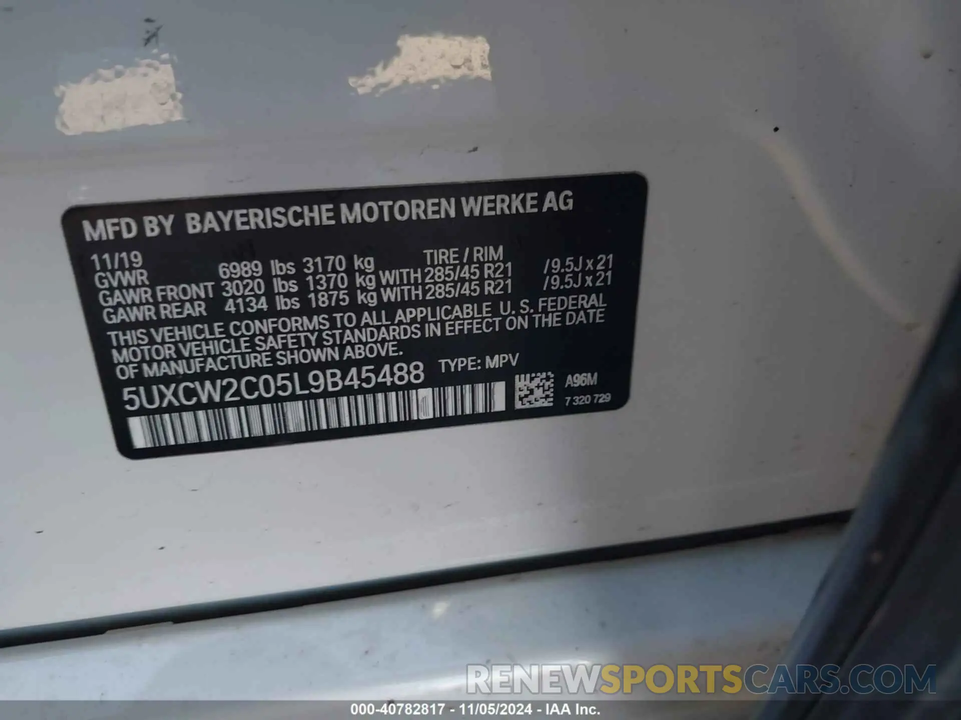 9 Photograph of a damaged car 5UXCW2C05L9B45488 BMW X7 2020