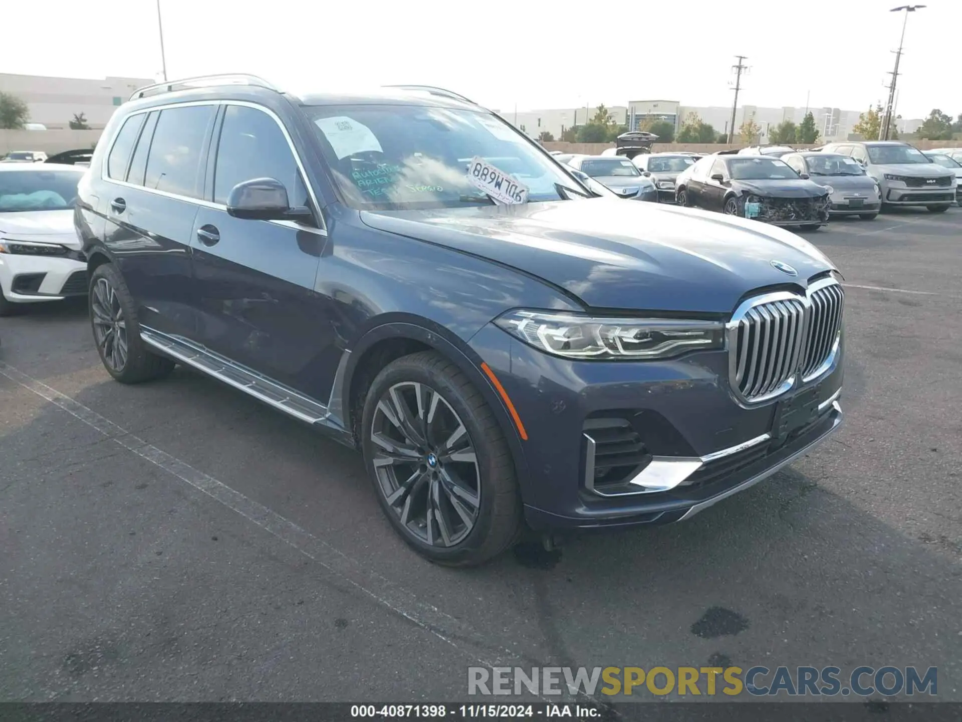 1 Photograph of a damaged car 5UXCW2C06L9B40803 BMW X7 2020