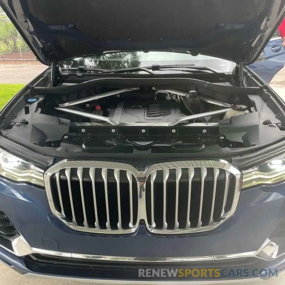 7 Photograph of a damaged car 5UXCW2C06L9B89046 BMW X7 2020