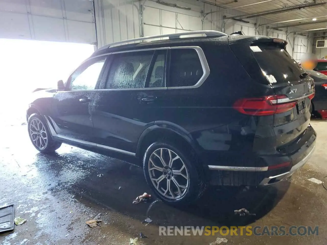 2 Photograph of a damaged car 5UXCW2C07L9A03580 BMW X7 2020
