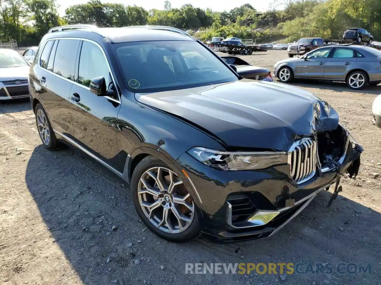 1 Photograph of a damaged car 5UXCW2C08L9B45906 BMW X7 2020