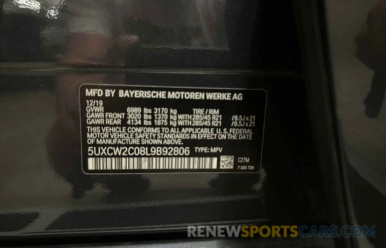 10 Photograph of a damaged car 5UXCW2C08L9B92806 BMW X7 2020