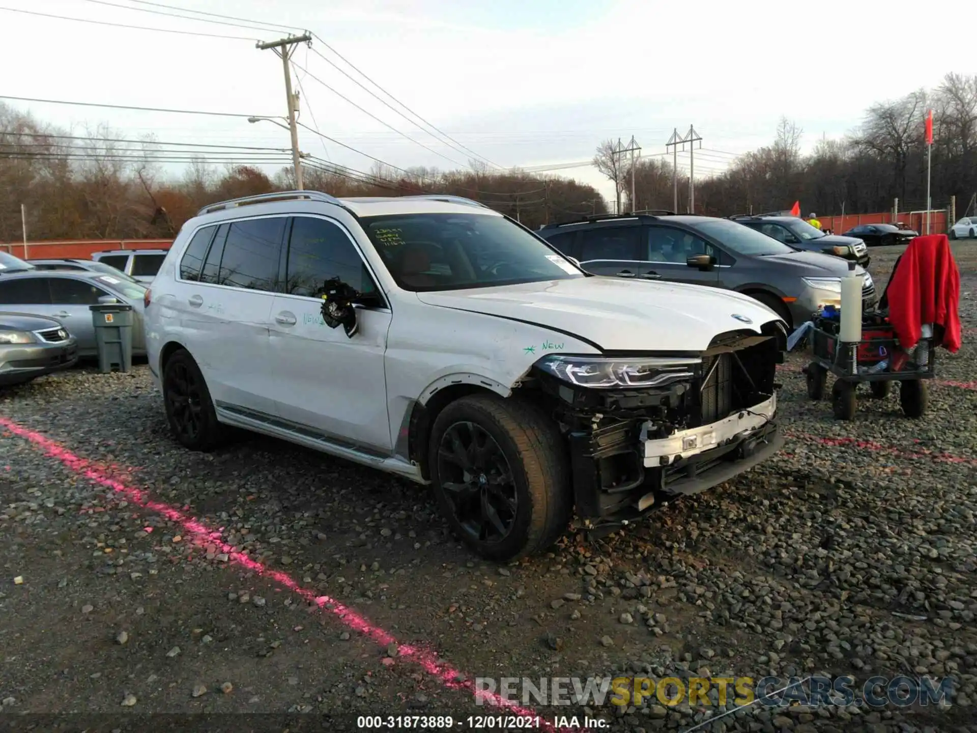 1 Photograph of a damaged car 5UXCW2C08L9C07269 BMW X7 2020