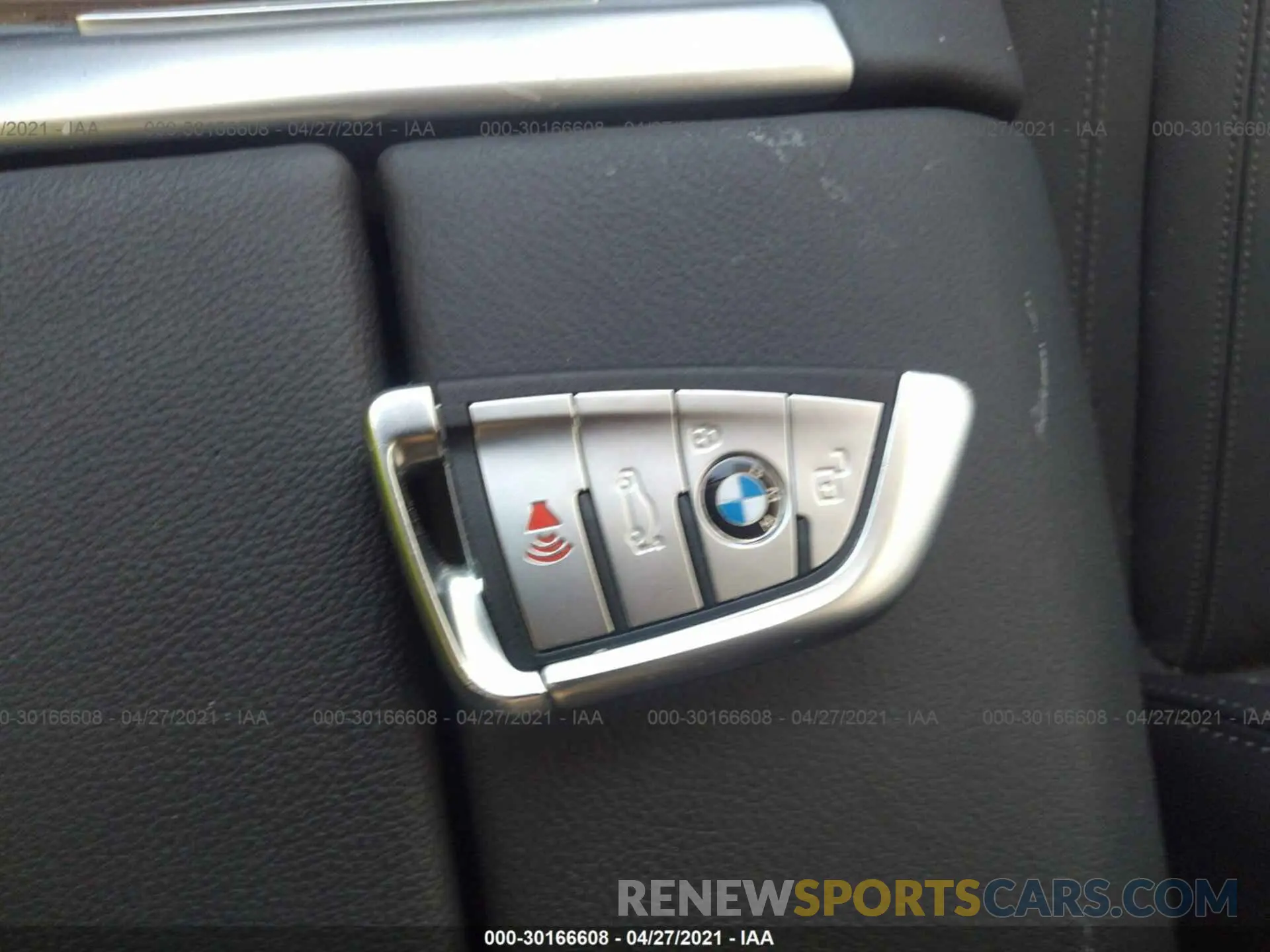 11 Photograph of a damaged car 5UXCW2C0XL9B45843 BMW X7 2020